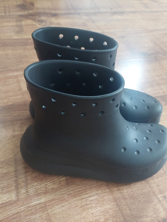 CROCS Shoes - CROCS Women's Black Waterproof Clog Boots Crush Mega Size 9